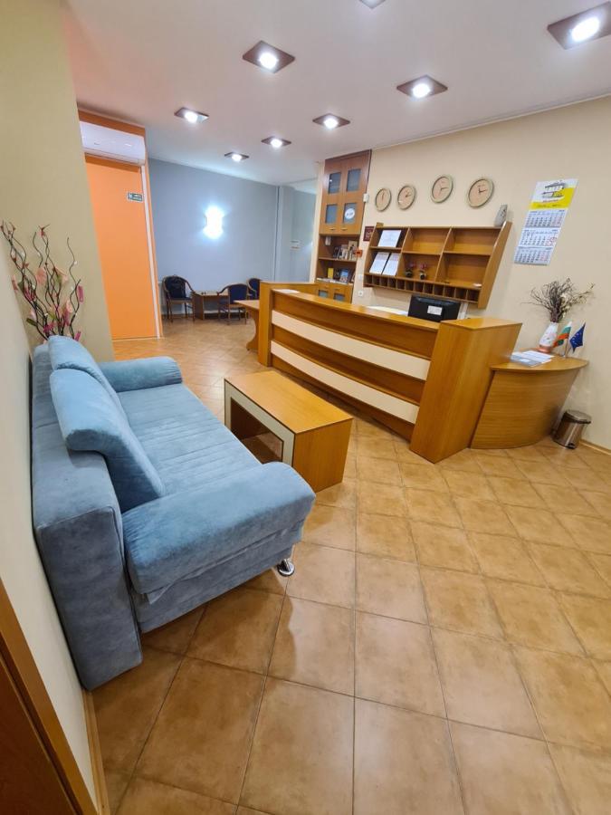 דריאנובו Семеен Хотел Аристо מראה חיצוני תמונה